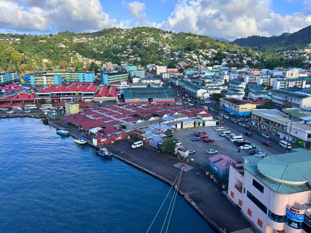 Casties Cruise Port panorama