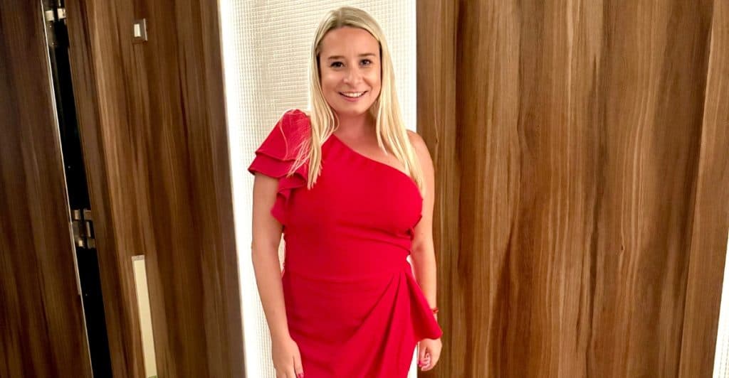 Eleanor dressed for Virgin Voyages Scarlet Night